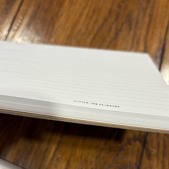 Cloth and Paper Bundle - Picture 7 of 8